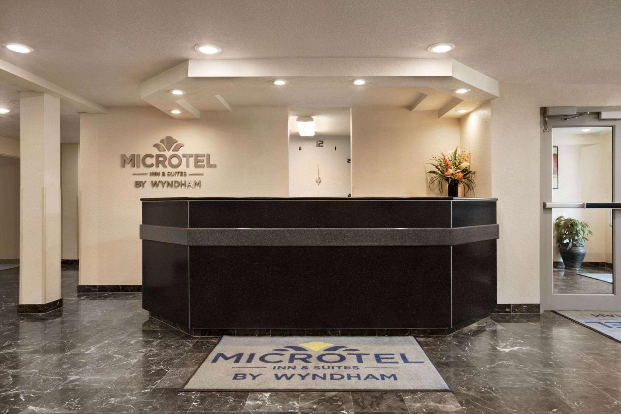 Microtel Inn & Suites By Wyndham Culpeper Εξωτερικό φωτογραφία