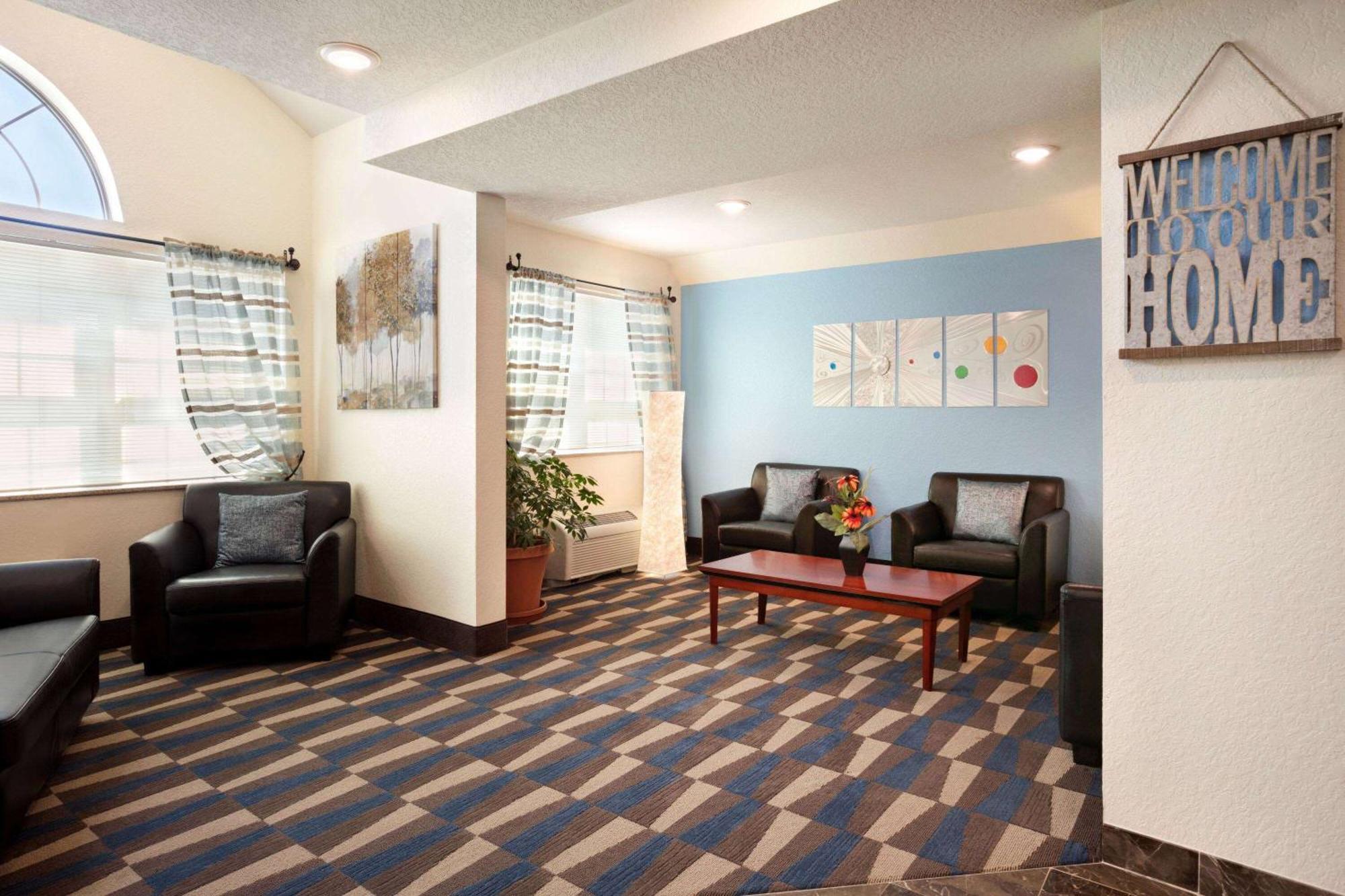 Microtel Inn & Suites By Wyndham Culpeper Εξωτερικό φωτογραφία